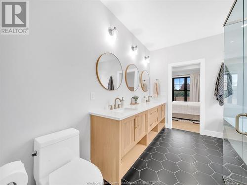 19 Sunningdale, Leamington, ON - Indoor Photo Showing Bathroom