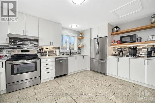 3710 Paden Road, Ottawa, ON - Indoor Photo Showing Kitchen With Upgraded Kitchen