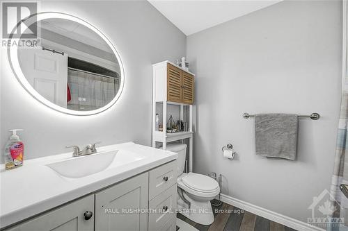 3710 Paden Road, Ottawa, ON - Indoor Photo Showing Bathroom