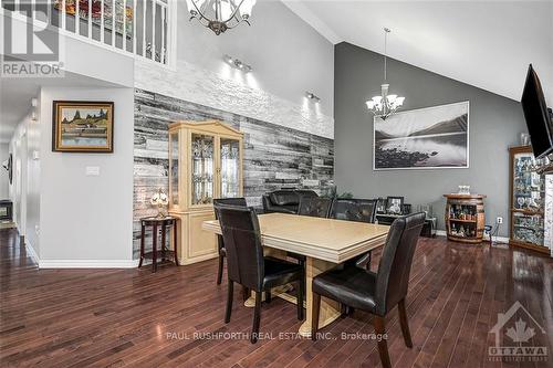 3710 Paden Road, Ottawa, ON - Indoor Photo Showing Dining Room