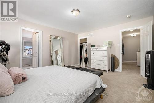 217 Cranesbill Road, Ottawa, ON - Indoor Photo Showing Bedroom