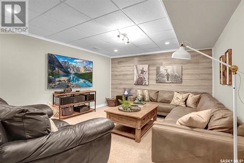 128 Blue Sage Drive, Moose Jaw, SK - Indoor Photo Showing Living Room