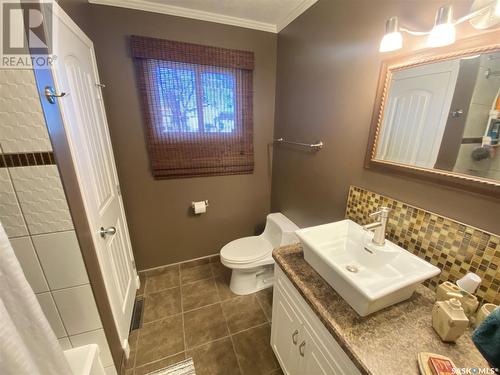 20 Redwood Drive, Yorkton, SK - Indoor Photo Showing Bathroom