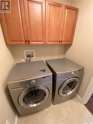 26 Aspen Place, Yorkton, SK - Indoor Photo Showing Laundry Room