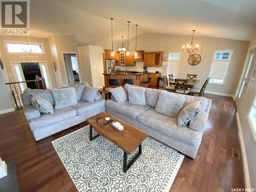 26 Aspen Place, Yorkton, SK - Indoor Photo Showing Living Room