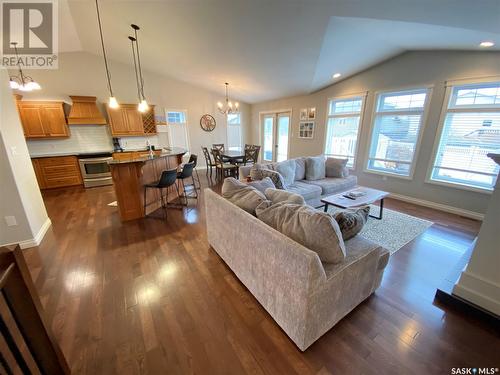 26 Aspen Place, Yorkton, SK - Indoor Photo Showing Living Room