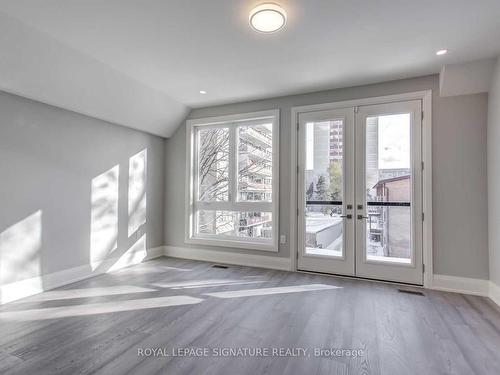 15A Marquette Ave, Toronto, ON - Indoor Photo Showing Other Room