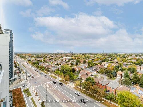 1201-7890 Bathurst St, Vaughan, ON - Outdoor With View