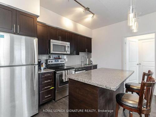 1201-7890 Bathurst St, Vaughan, ON - Indoor Photo Showing Kitchen With Upgraded Kitchen