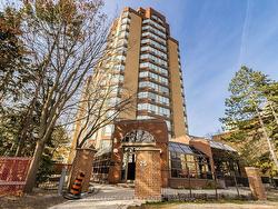 612-25 Fairview Rd W  Mississauga, ON L5B 3Y8