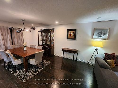 2377 Belcaro Way, Mississauga, ON - Indoor Photo Showing Dining Room