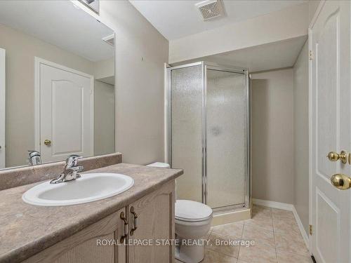 45-24 Kenyon Cres, Grimsby, ON - Indoor Photo Showing Bathroom