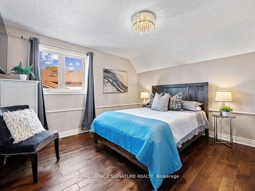 3 Borodino Crt, Hamilton, ON - Indoor Photo Showing Bedroom