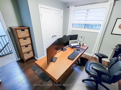 51 Branthaven Dr, Hamilton, ON - Indoor Photo Showing Office