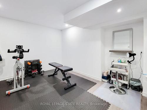 51 Branthaven Dr, Hamilton, ON - Indoor Photo Showing Gym Room