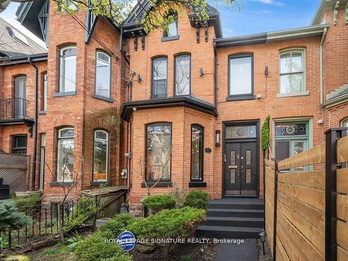 102 Seaton St, Toronto, ON - Outdoor With Facade