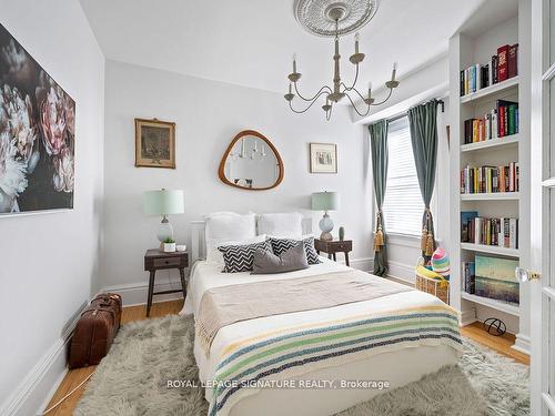 102 Seaton St, Toronto, ON - Indoor Photo Showing Bedroom