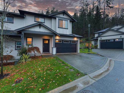 8 Casey Pl, View Royal, BC 