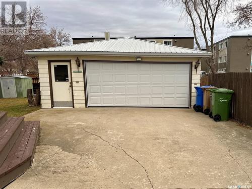 28 Mowat Place, Regina, SK - Outdoor With Exterior