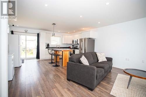 9 Sixth Street, Bell Island, NL - Indoor Photo Showing Living Room