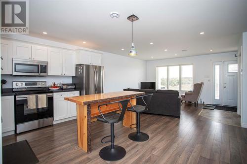 9 Sixth Street, Bell Island, NL - Indoor Photo Showing Kitchen With Stainless Steel Kitchen With Upgraded Kitchen