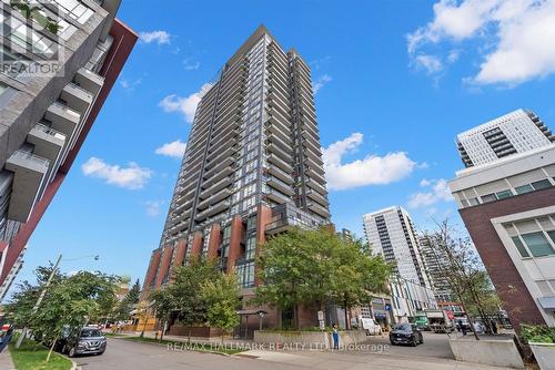 Ph2606 - 225 Sackville Street, Toronto, ON - Outdoor With Facade