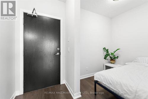 Ph2606 - 225 Sackville Street, Toronto, ON - Indoor Photo Showing Bedroom