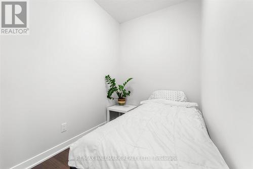 Ph2606 - 225 Sackville Street, Toronto, ON - Indoor Photo Showing Bedroom