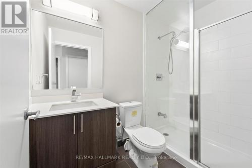 Ph2606 - 225 Sackville Street, Toronto, ON - Indoor Photo Showing Bathroom