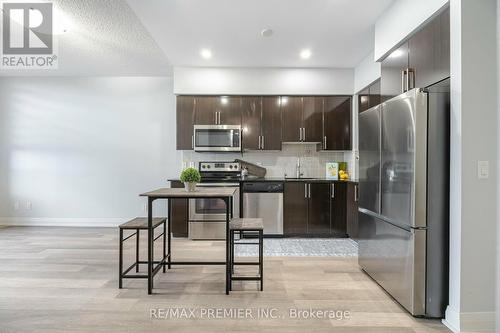 108 - 85 North Park Road, Vaughan, ON - Indoor Photo Showing Kitchen With Stainless Steel Kitchen