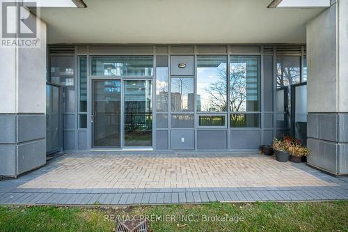 108 - 85 North Park Road, Vaughan, ON - Outdoor