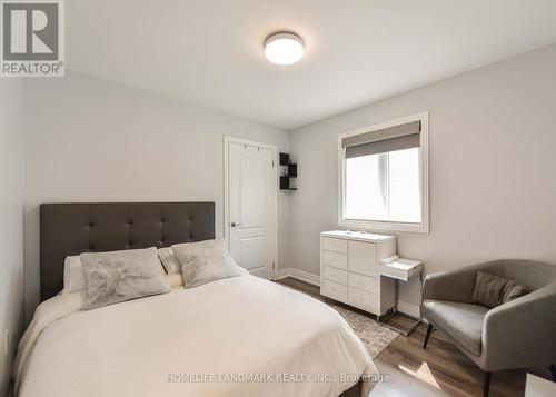 2983 Annalysse Drive E, Orillia, ON - Indoor Photo Showing Bedroom