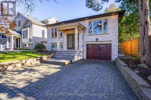 220 Overton Place, Oakville, ON - Outdoor