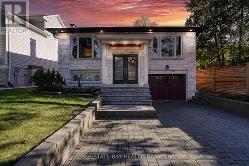 220 Overton Place, Oakville, ON - Outdoor With Facade