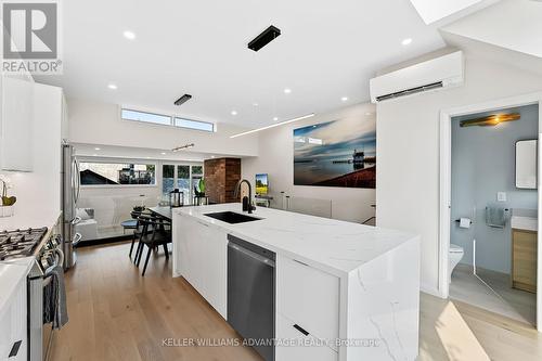 Rear - 386 Concord Avenue, Toronto, ON - Indoor Photo Showing Kitchen