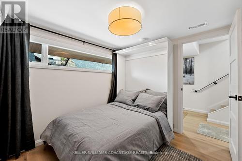 Rear - 386 Concord Avenue, Toronto, ON - Indoor Photo Showing Bedroom