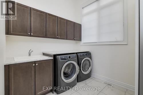 19 Gladiolus Street, Brampton, ON - Indoor Photo Showing Laundry Room