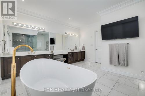 19 Gladiolus Street, Brampton, ON - Indoor Photo Showing Bathroom