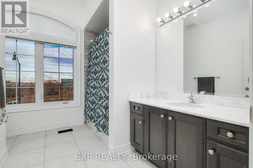 19 Gladiolus Street, Brampton, ON - Indoor Photo Showing Bathroom