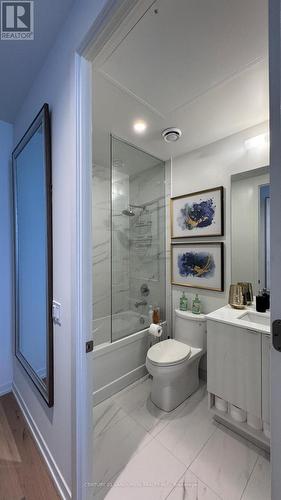 Ph206 - 138 Downes Street, Toronto, ON - Indoor Photo Showing Bathroom