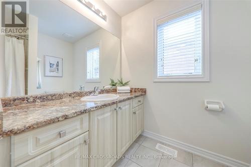 1183 Caliper Lane, Pickering, ON - Indoor Photo Showing Bathroom