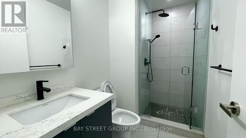 805E - 8868 Yonge Street, Richmond Hill, ON - Indoor Photo Showing Bathroom