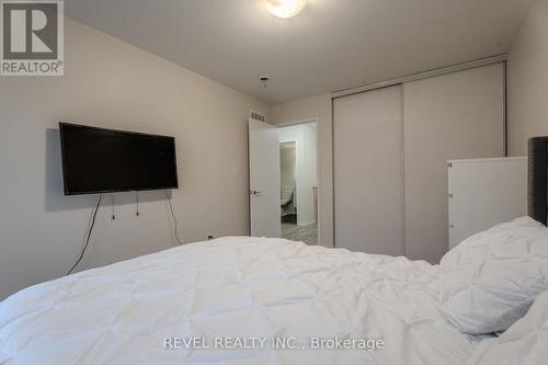 A20 - 26 Bruce Street, Vaughan, ON - Indoor Photo Showing Bedroom