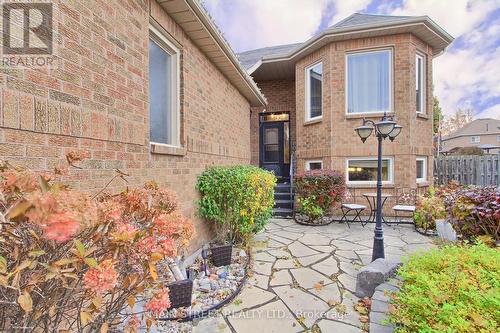 63 Annamaria Drive, Georgina, ON - Outdoor