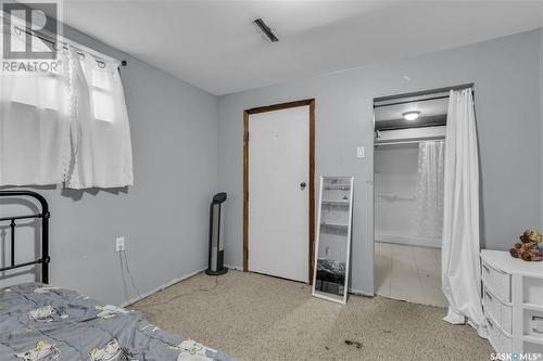 1514 Ewart Avenue S, Saskatoon, SK - Indoor Photo Showing Bedroom