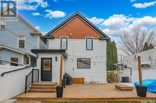 719 H Avenue S, Saskatoon, SK - Outdoor With Deck Patio Veranda