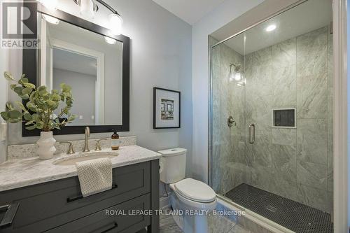 31 - 1710 Ironwood Drive, London, ON - Indoor Photo Showing Bathroom