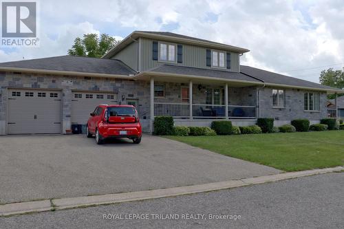 1052 Bay Street, Norfolk (Port Rowan), ON - Outdoor With Deck Patio Veranda With Facade