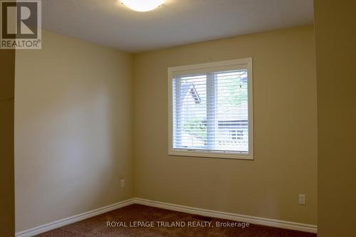 1052 Bay Street, Norfolk (Port Rowan), ON - Indoor Photo Showing Other Room