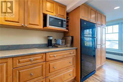 729 Manawagonish Road, Saint John, NB - Indoor Photo Showing Kitchen